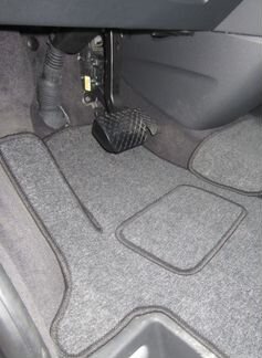 Коврики в салон багажник Volkswagen Multivan T5