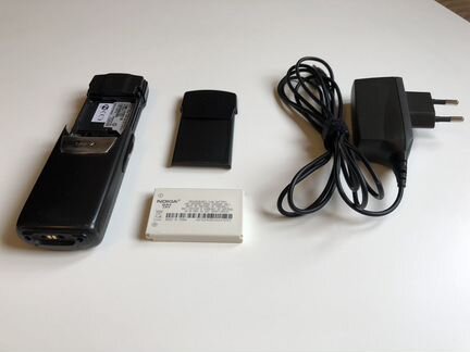 Nokia 8910i (Мобильный телефон)