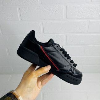 Adidas Continental