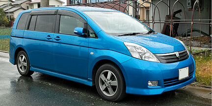 Кузовной порог Toyota Isis