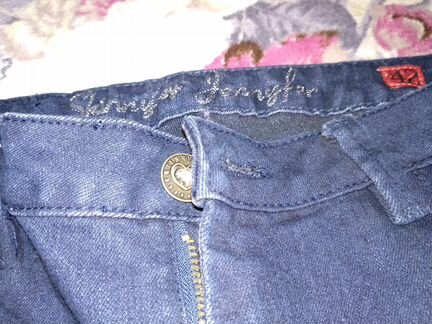 Джинсы
