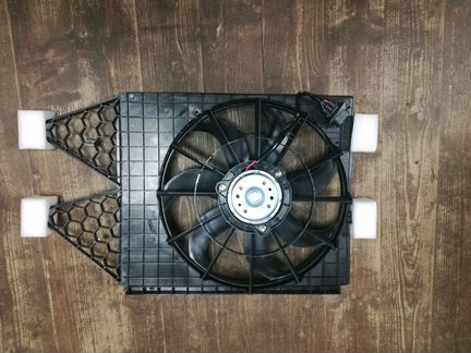 Диффузор Шкода Рапид 1,6 мотор