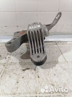 Подушка двигателя левая Chevrolet Cruze J300