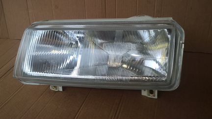 Новая фара на Фольксваген Пассат / Passat В-4