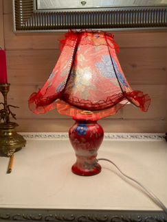 Лампа настольная