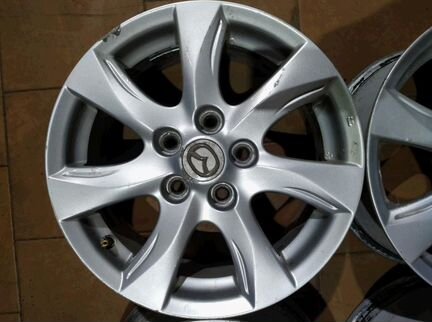Диски бу оригинал R16 LU на Mazda