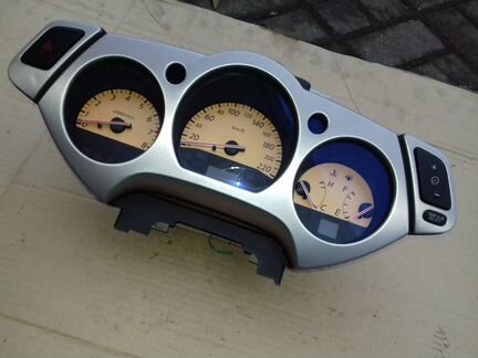 Nissan Murano Z50 панель приборов