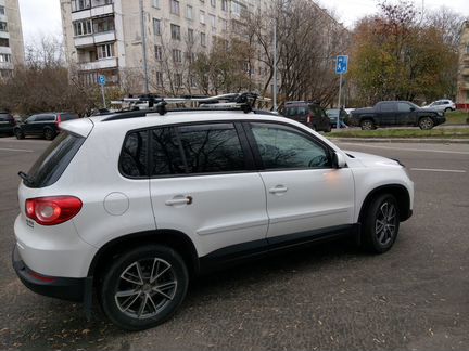 Volkswagen Tiguan 2.0 AT, 2011, 200 000 км