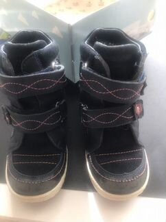 Ботинки зимние детские (размер 26)