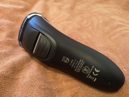 Бритва электрическая, Philips Aquatouch AT890