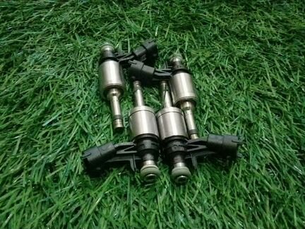 Топливная форсунка Jaguar 2.0T ecoboost