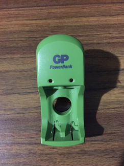 Зарядное устройство для аккумуляторов GP