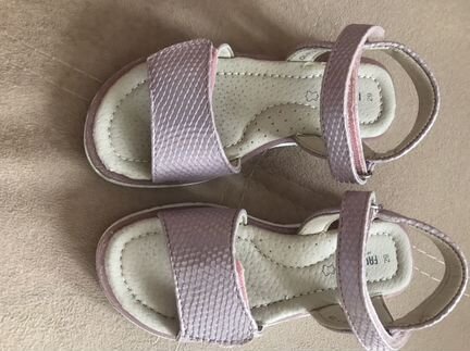 Босоножки favaretti