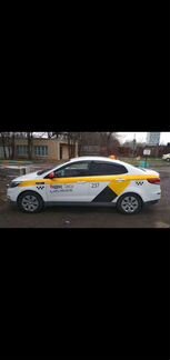 Авто в аренду такси Яндекс