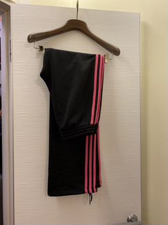 Женский спортивный костюм adidas