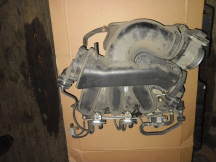 Коллектор с дросселем (3.5) Nissan Pathfinder R52