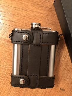 Фляжка новая подарочная в коробке