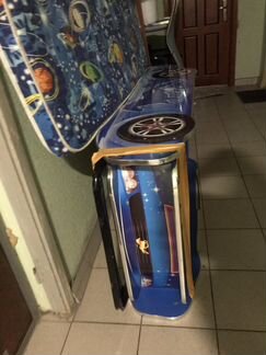 Кровать