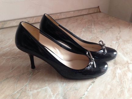 Туфли Prada лаковые оригинал 40 размер