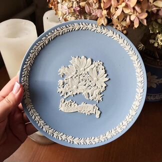 Wedgwood тарелка, весна, 1987 год