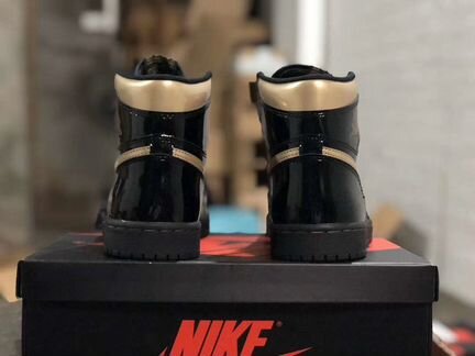 Кроссовки Air Jordan 1