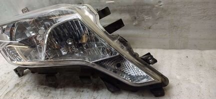 Фара правая Тойота Прадо 150 рестайлинг галоген