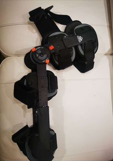 Коленный ортез