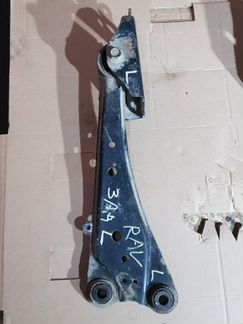 Рычаг поперечный задний левый Toyota Rav4 III