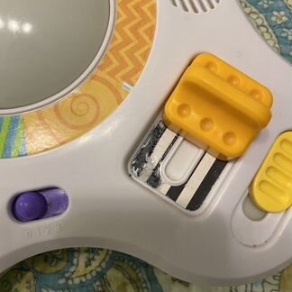 Развивающий столик fisher price