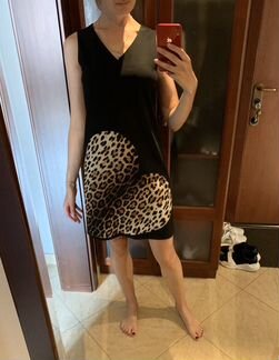 Платье Moschino