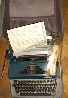 Пишущая машинка гдр