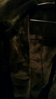 Дубленка очень теплая, мех искуств., ниже колена