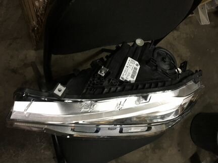 Фара на BMW F30 LED