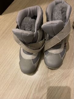 Ботинки лыжные