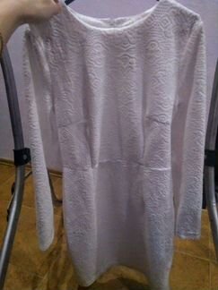 Очень красивое платье 46р