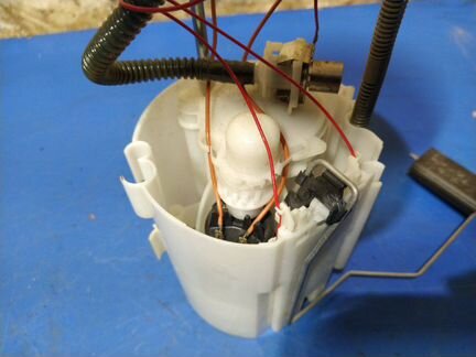 Насос топливный в сборе Ford Kuga 2 (2012-2016)