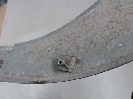 Молдинг (накладка кузовная), Кабины левое переднее