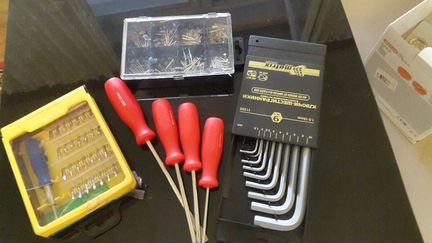 Отвертки имп.+гвоздики,ключи +сверла