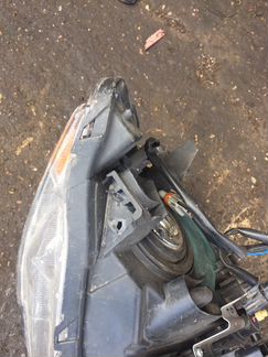 Фара правая Митсубиси Аутлендер Хл 2 (10-13)