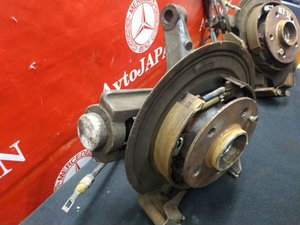 Кулак задний правый Mercedes W163 ML W163 M112.942