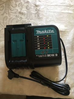 Зарядное устройство makita