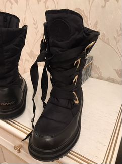 Зимние дутые сапоги dkny