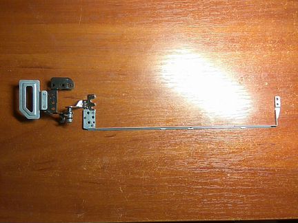 Петля правая acer V3-572