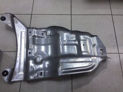Защита топливного бака Audi A6 C7 CGW 2012