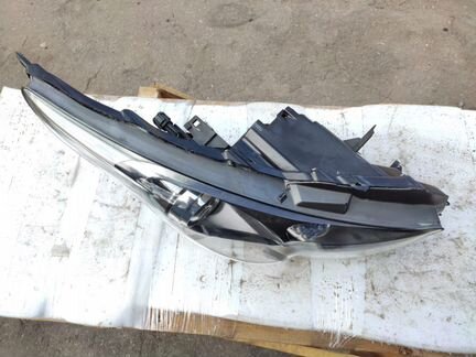 Правая фара Инфинити QX70 Fx Fx35 Fx45 адаптив