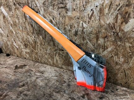 Стойка крыши правая Skoda Rapid