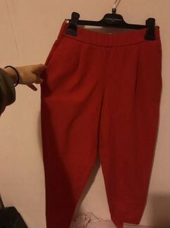 Красные женские брюки