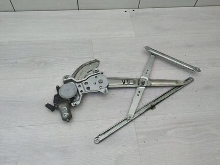 Стеклоподъемник передний правый 8340179J12 Suzuki