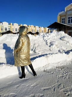 Пальто-пуховик(и) новый, дизайнерский