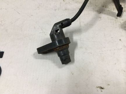 Датчик ABS передний правый Lexus Rx270 AGL10 1arfe
